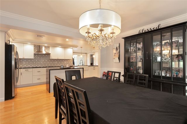 101 Glen Ridge Road, Cranston, RI 02920