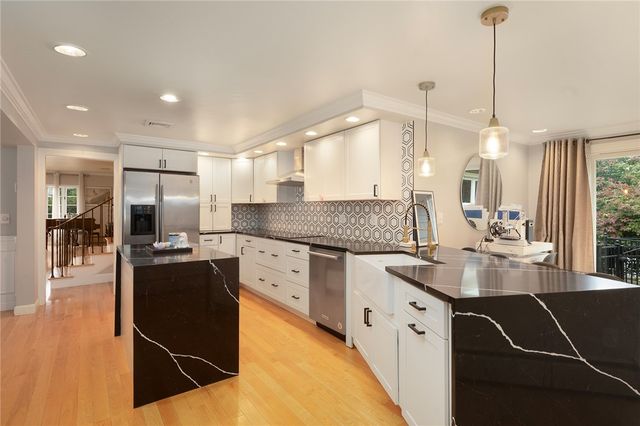 101 Glen Ridge Road, Cranston, RI 02920