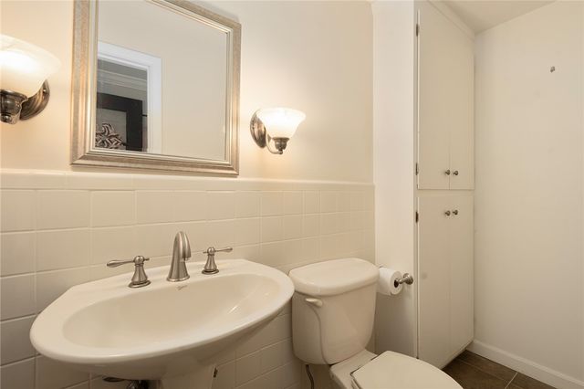101 Glen Ridge Road, Cranston, RI 02920