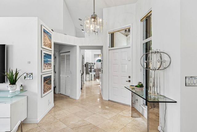 6601 NW 26th Way, Boca Raton, FL 33496