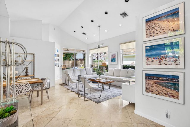 6601 NW 26th Way, Boca Raton, FL 33496