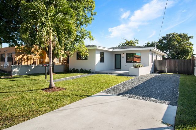 3610 SW 4th St 3610, Miami, FL 33135