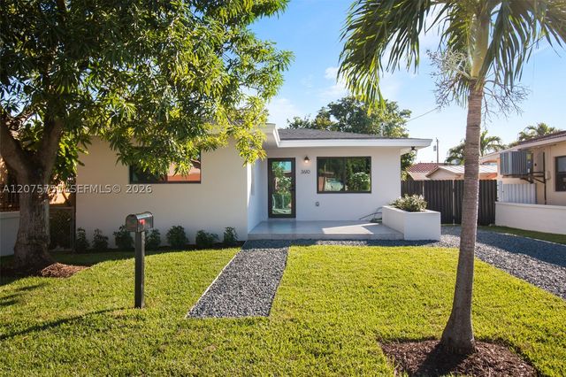 3610 SW 4th St 3610, Miami, FL 33135