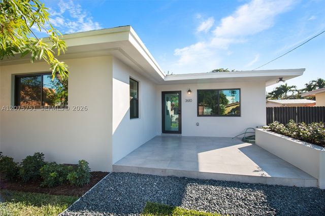 3610 SW 4th St 3610, Miami, FL 33135