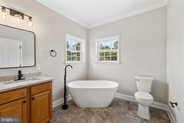 10001 OLD TRAVELERS RD, Spotsylvania, VA 22551