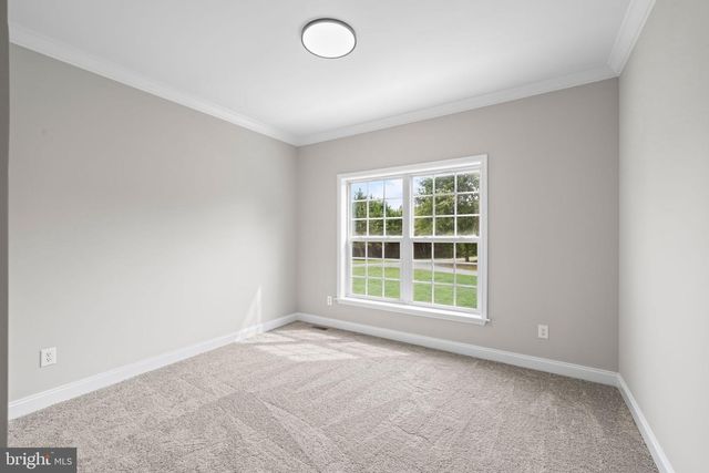 10001 OLD TRAVELERS RD, Spotsylvania, VA 22551