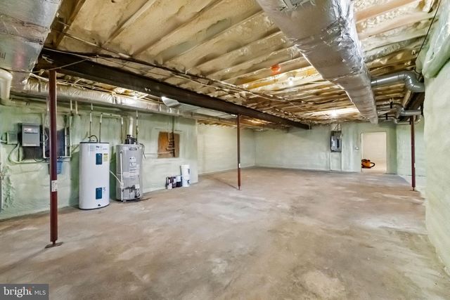 10001 OLD TRAVELERS RD, Spotsylvania, VA 22551