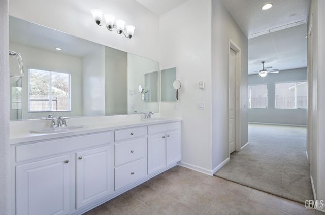 15719 Tallus Ranch Drive, Bakersfield, CA 93314