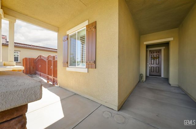 15719 Tallus Ranch Drive, Bakersfield, CA 93314