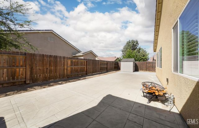 15719 Tallus Ranch Drive, Bakersfield, CA 93314