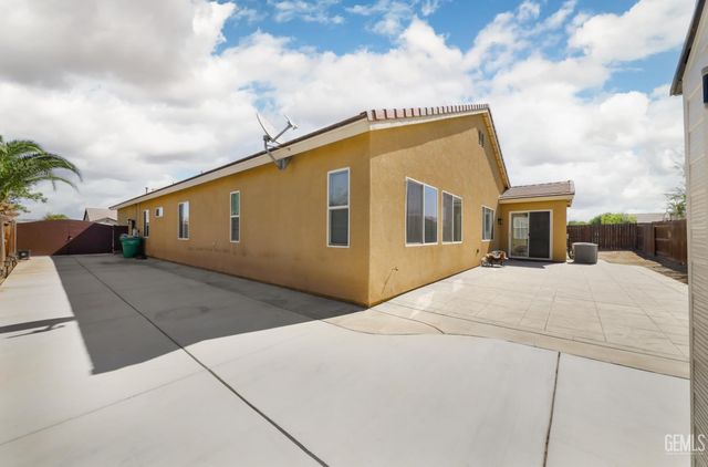 15719 Tallus Ranch Drive, Bakersfield, CA 93314
