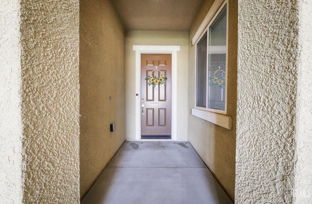 15719 Tallus Ranch Drive, Bakersfield, CA 93314