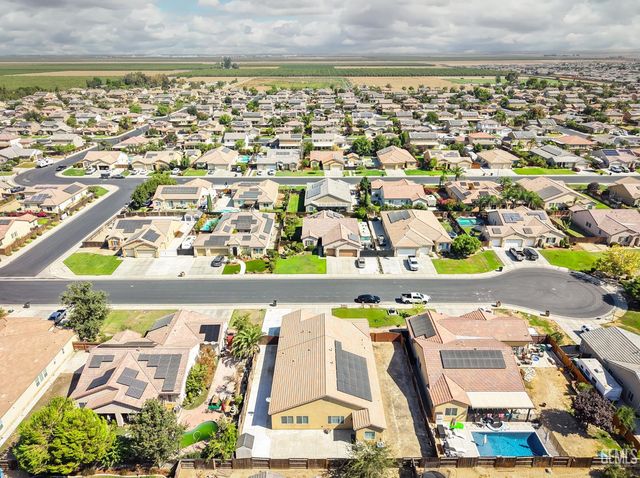 15719 Tallus Ranch Drive, Bakersfield, CA 93314