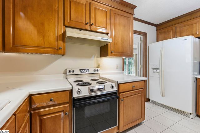 1204 Stonehurst Drive, Anderson, SC 29621