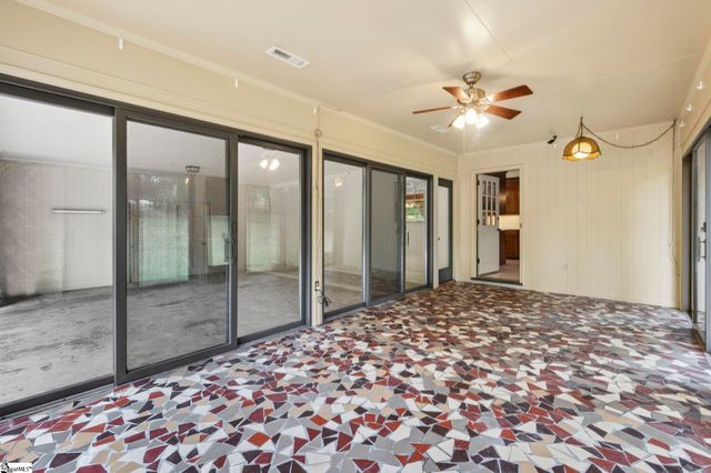 1204 Stonehurst Drive, Anderson, SC 29621