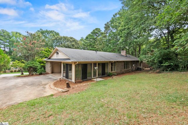 1204 Stonehurst Drive, Anderson, SC 29621