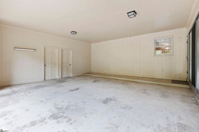 1204 Stonehurst Drive, Anderson, SC 29621