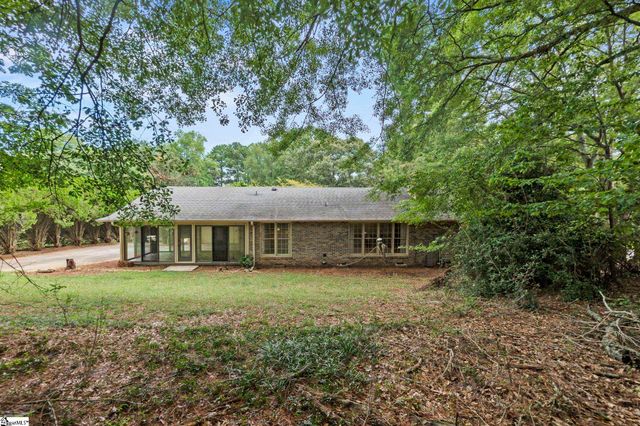 1204 Stonehurst Drive, Anderson, SC 29621