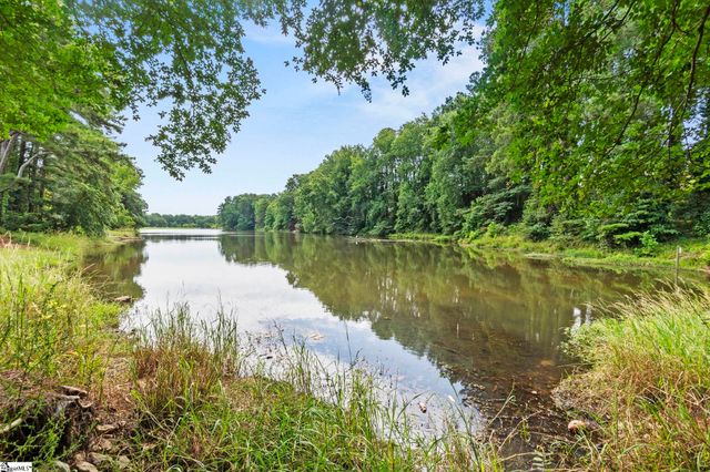 1204 Stonehurst Drive, Anderson, SC 29621