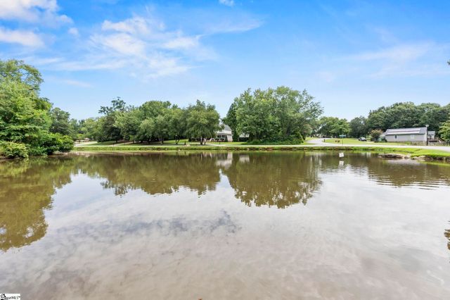 1204 Stonehurst Drive, Anderson, SC 29621