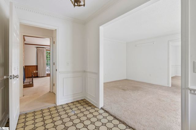 1204 Stonehurst Drive, Anderson, SC 29621