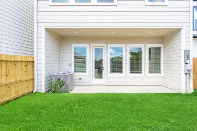 8440 Berry Brush, Houston, TX 77022