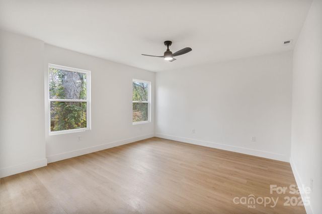 1325 Norris Avenue, Charlotte, NC 28206