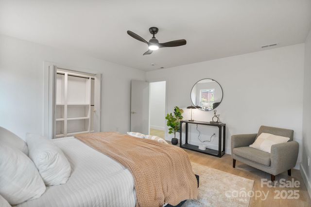 1325 Norris Avenue, Charlotte, NC 28206