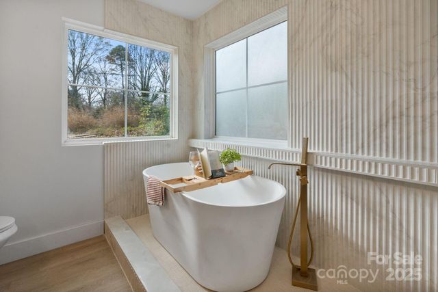 1325 Norris Avenue, Charlotte, NC 28206