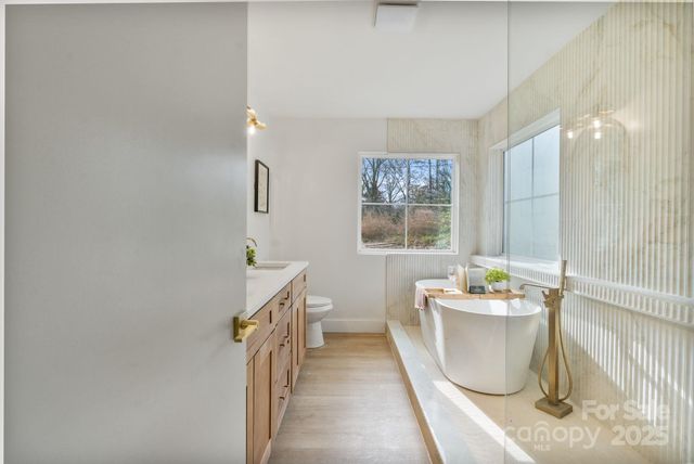 1325 Norris Avenue, Charlotte, NC 28206