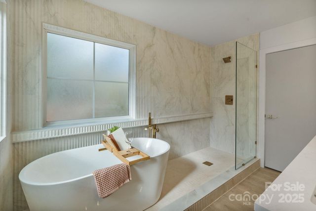 1325 Norris Avenue, Charlotte, NC 28206