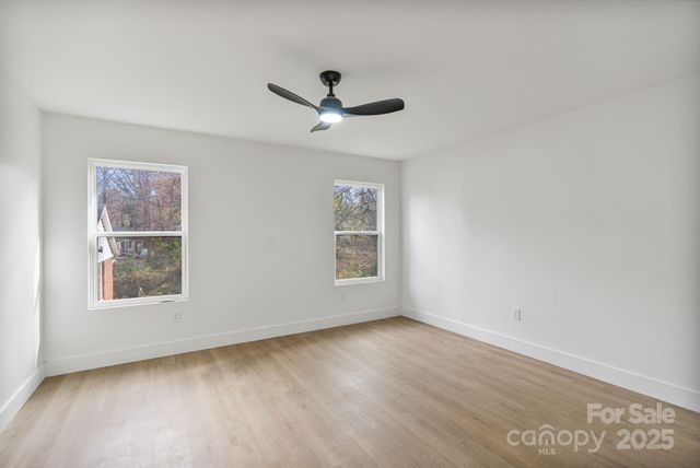 1325 Norris Avenue, Charlotte, NC 28206