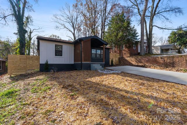 1325 Norris Avenue, Charlotte, NC 28206
