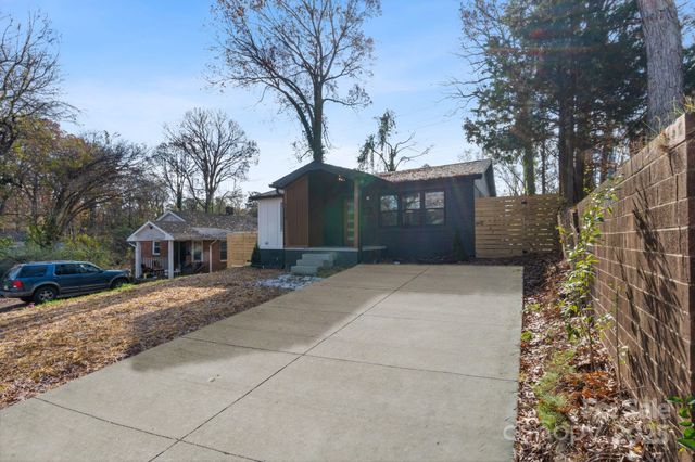 1325 Norris Avenue, Charlotte, NC 28206