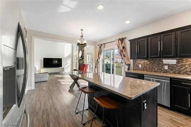 524 Berklee Drive, Poland, OH 44514