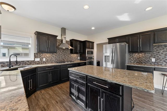 524 Berklee Drive, Poland, OH 44514