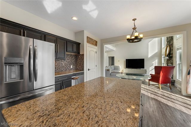 524 Berklee Drive, Poland, OH 44514