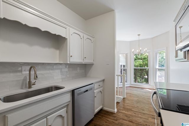 3013 OLD STONE DRIVE, Birmingham, AL 35242
