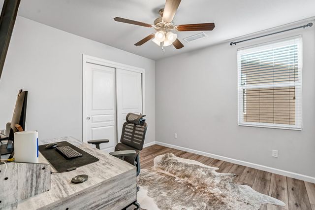 2523 Legacy Drive, Clovis, CA 93612