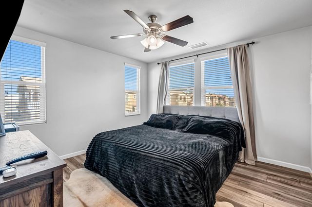 2523 Legacy Drive, Clovis, CA 93612