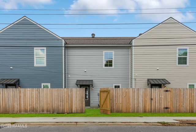 104 Whittington Drive J, Lafayette, LA 70503