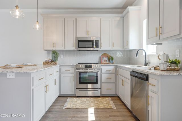 104 Whittington Drive J, Lafayette, LA 70503