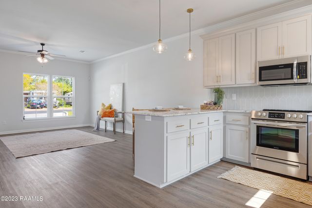 104 Whittington Drive J, Lafayette, LA 70503