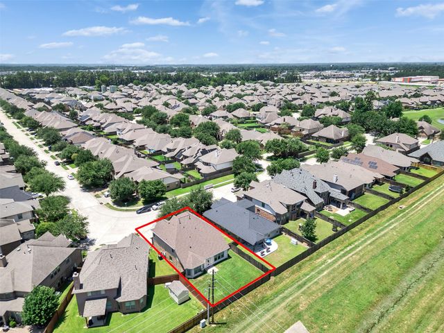 26133 Gallant Knight Lane, Kingwood, TX 77339