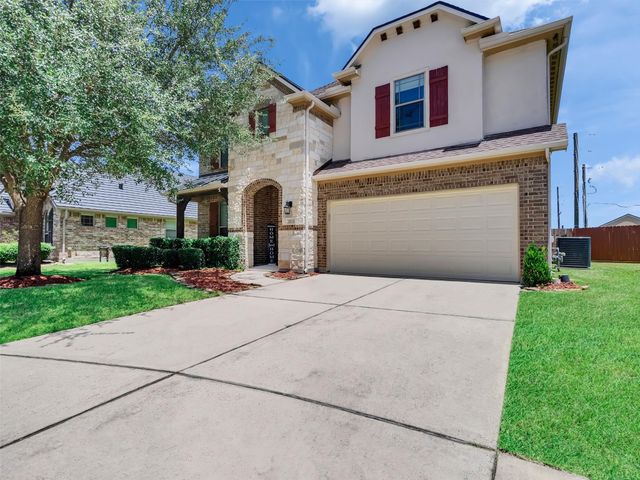 26133 Gallant Knight Lane, Kingwood, TX 77339