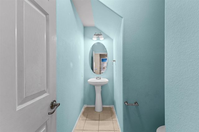 5709 Zachary Scott ST, Austin, TX 78747