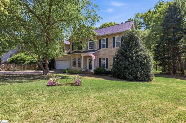 3 Chestnut Hill Place, Simpsonville, SC 29680