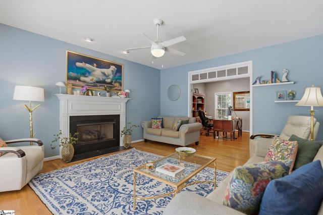 3 Chestnut Hill Place, Simpsonville, SC 29680