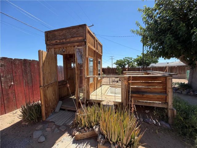 1901 Sunset Street, Barstow, CA 92311