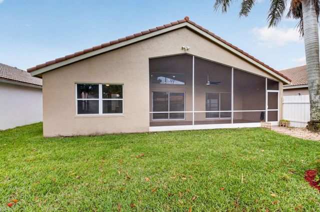 5891 Royal Isles Boulevard, Boynton Beach, FL 33437